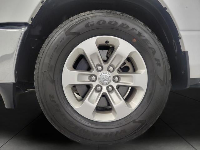 2023 RAM 1500 Laramie Crew Cab 4x4 5'7" Box