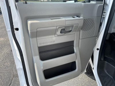 2021 Ford E-Series Cutaway E-450 DRW 158" WB