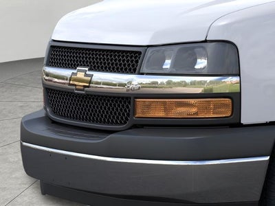 2026 Chevrolet Express Passenger 1LT