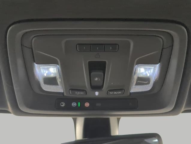 2020 Chevrolet Silverado 1500 LTZ - Photo 18