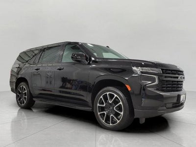 2023 Chevrolet Suburban RST