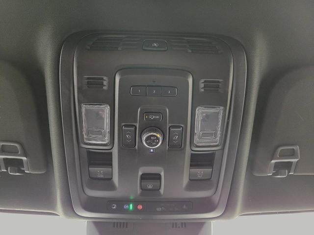 2024 Cadillac Escalade ESV Premium Luxury