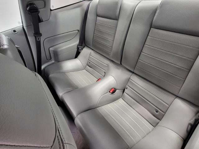 2006 Ford Mustang GT Deluxe