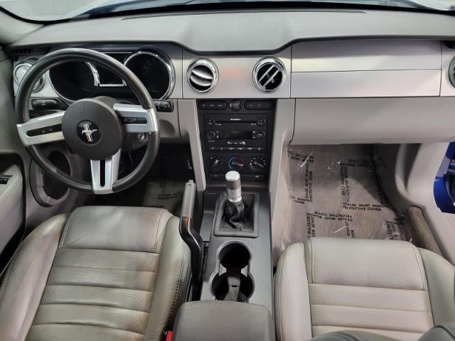 2006 Ford Mustang GT Deluxe
