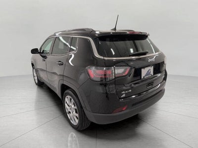2023 Jeep Compass Latitude Lux FWD