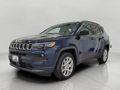 2024 Jeep Compass Latitude Lux FWD