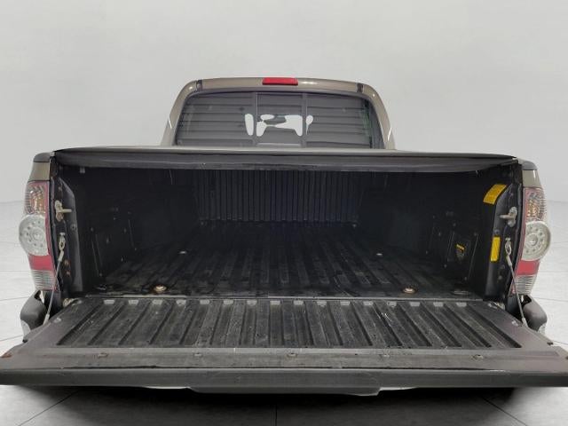 2011 Toyota Tacoma Pickup 4D 5 ft