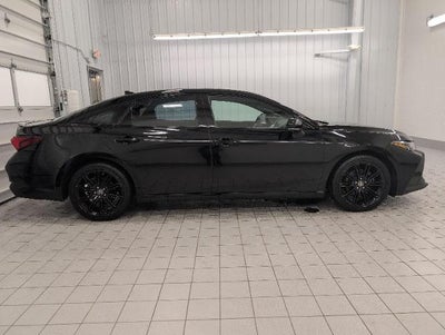 2022 Toyota Avalon XSE Nightshade Hybrid