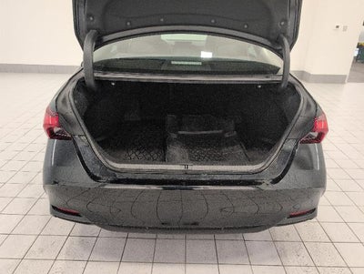2022 Toyota Avalon XSE Nightshade Hybrid