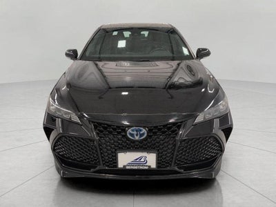 2022 Toyota Avalon XSE Nightshade Hybrid