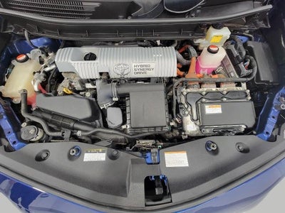 2016 Toyota Prius v Three