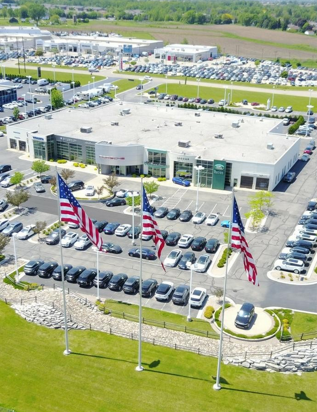 aerial view of bergstrom neenah dealership